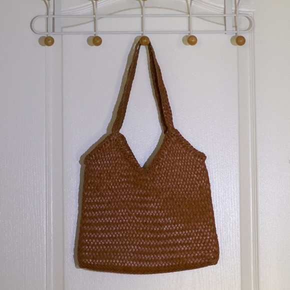 Handwoven Genuine Leather Shoulder Tote Bag – Brown - Picture 2 of 4